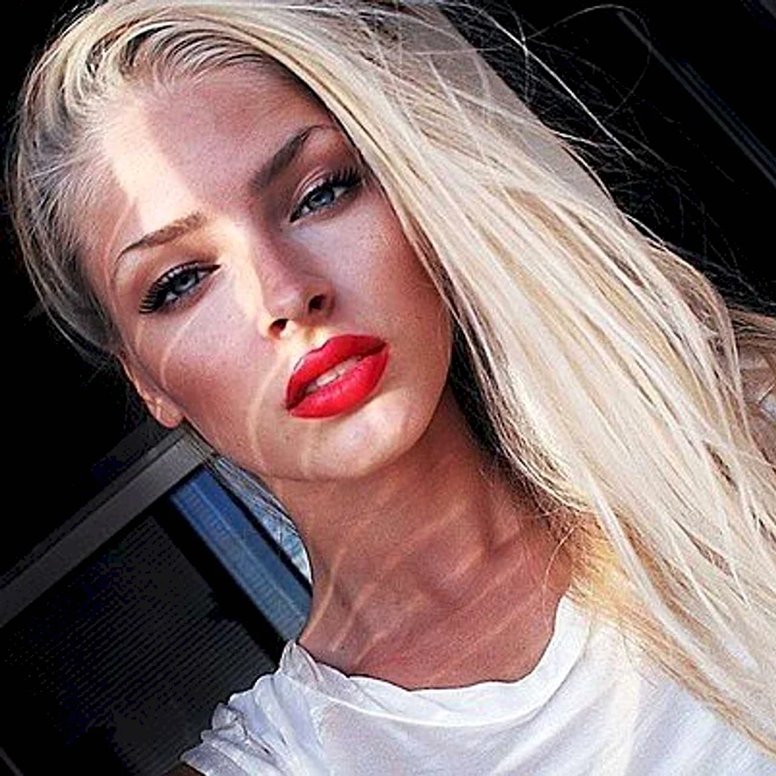 Алена Шишкова губы