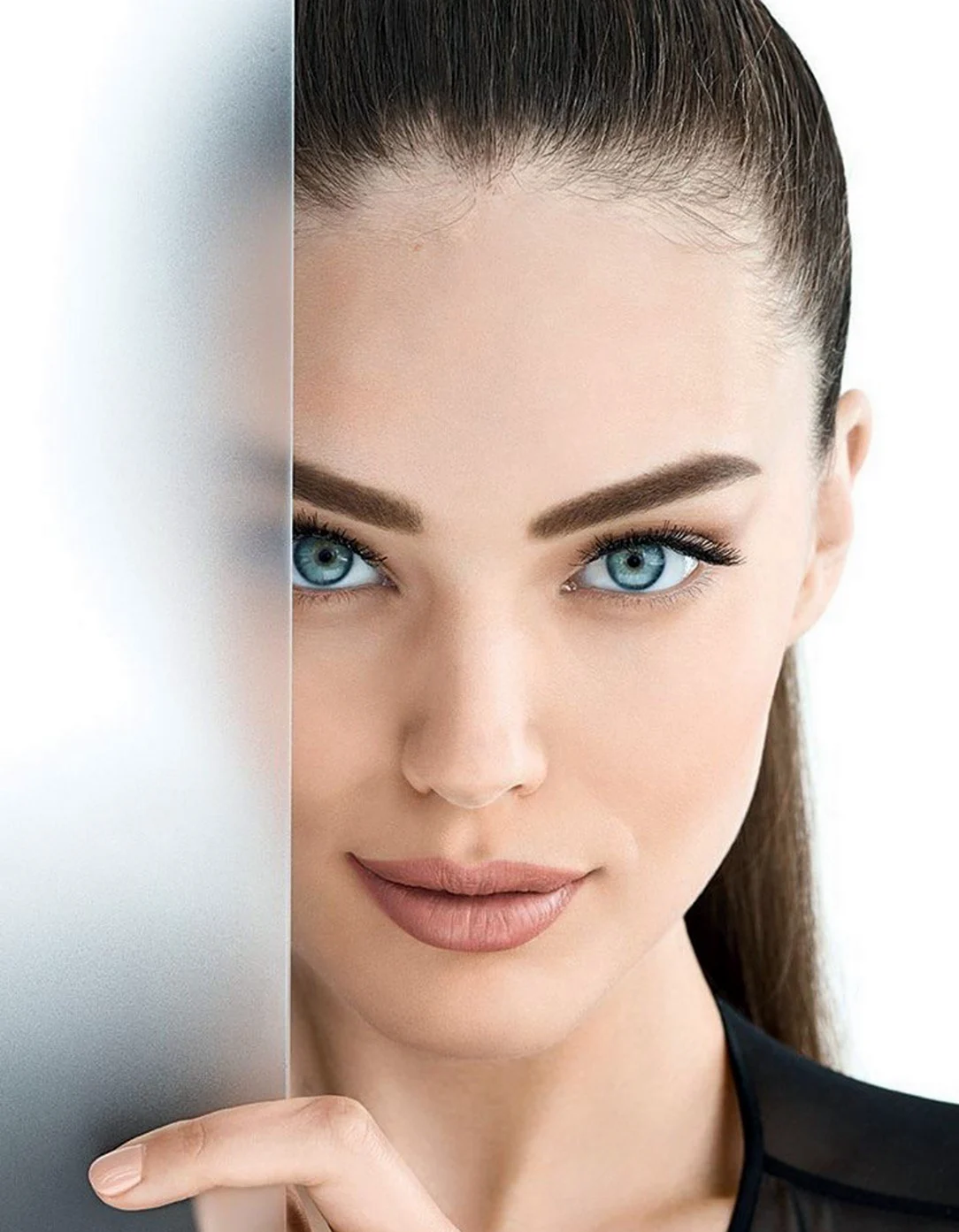 Anna Brows
