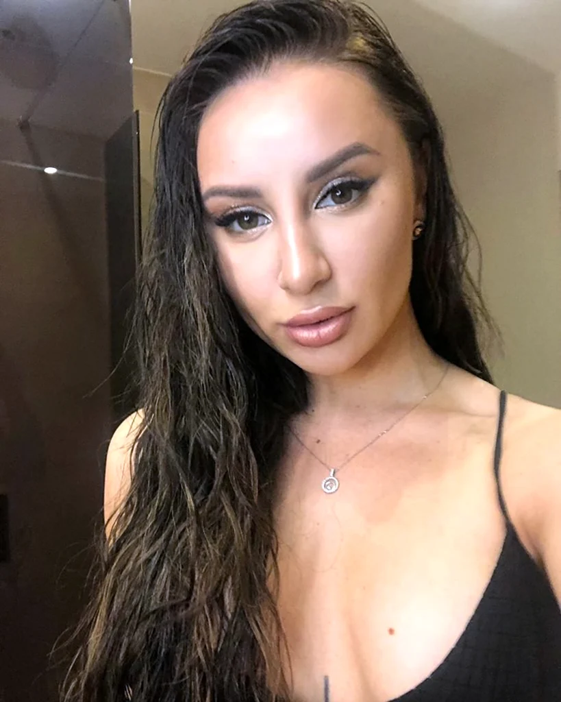 Анна Дзюба