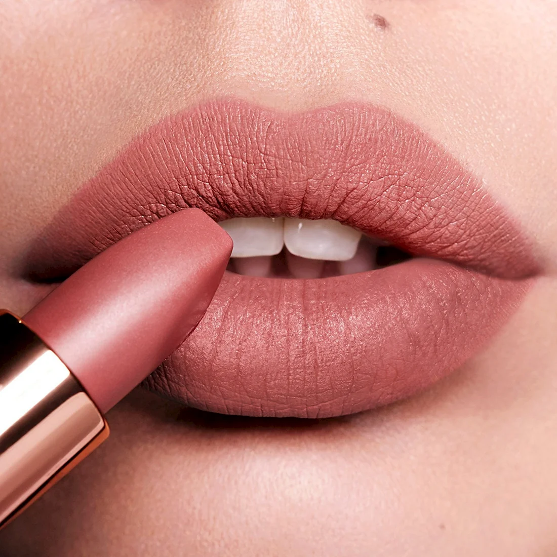 Charlotte Tilbury Pillow talk