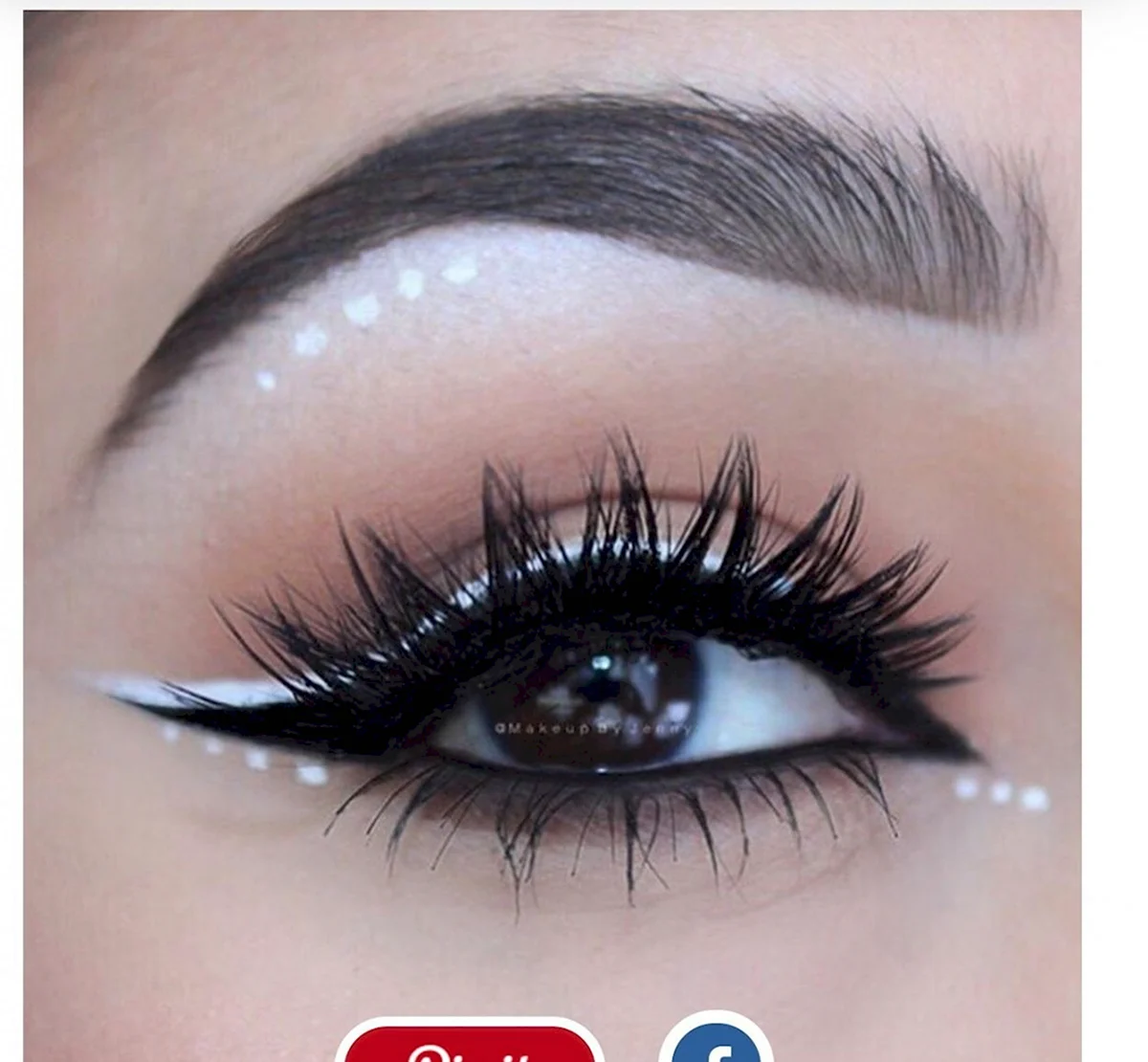 Черно белый макияж