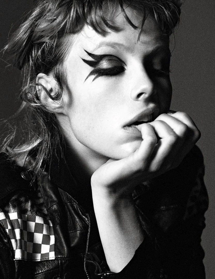 Edie Campbell панк