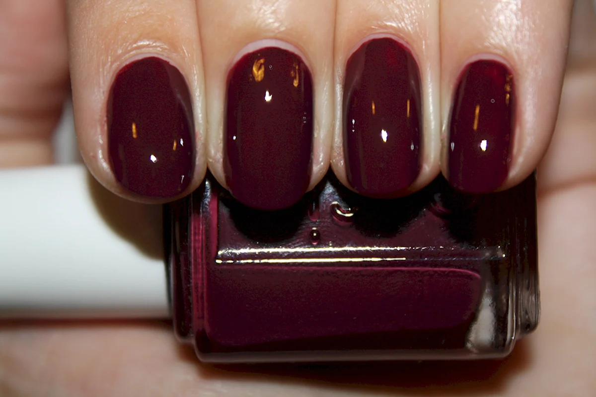 Essie лак марсала