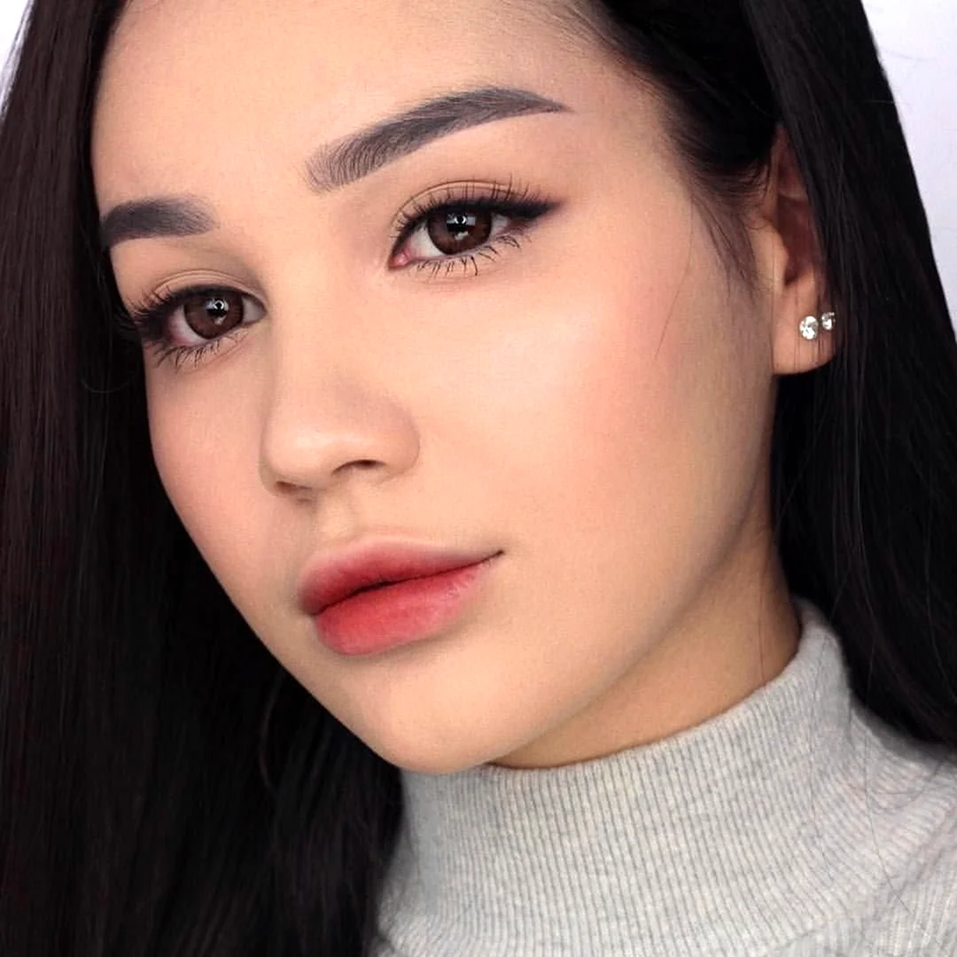 Korean Makeup брови