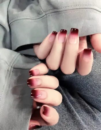 Корейский маникюр на длинные ногти