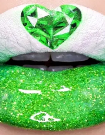 Красивые губы зеленые
