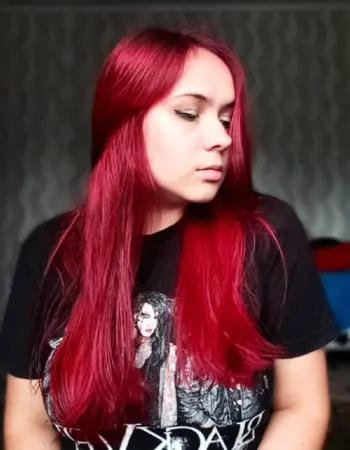 Красный янтарь тоника на волосах 5.35