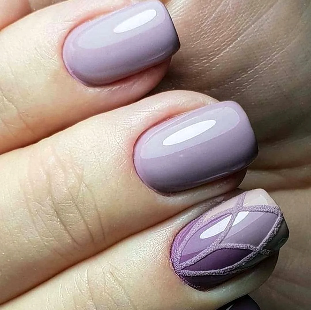 Лавандовый маникюр
