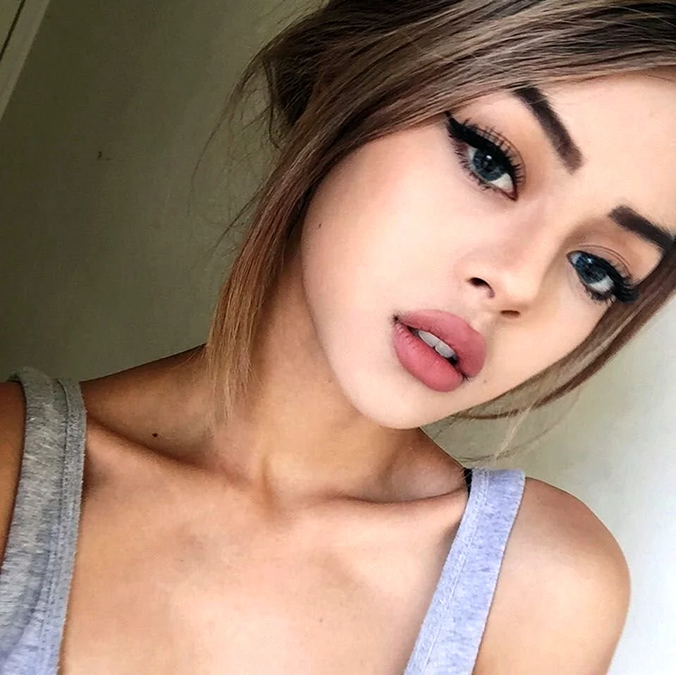 Lily Maymac