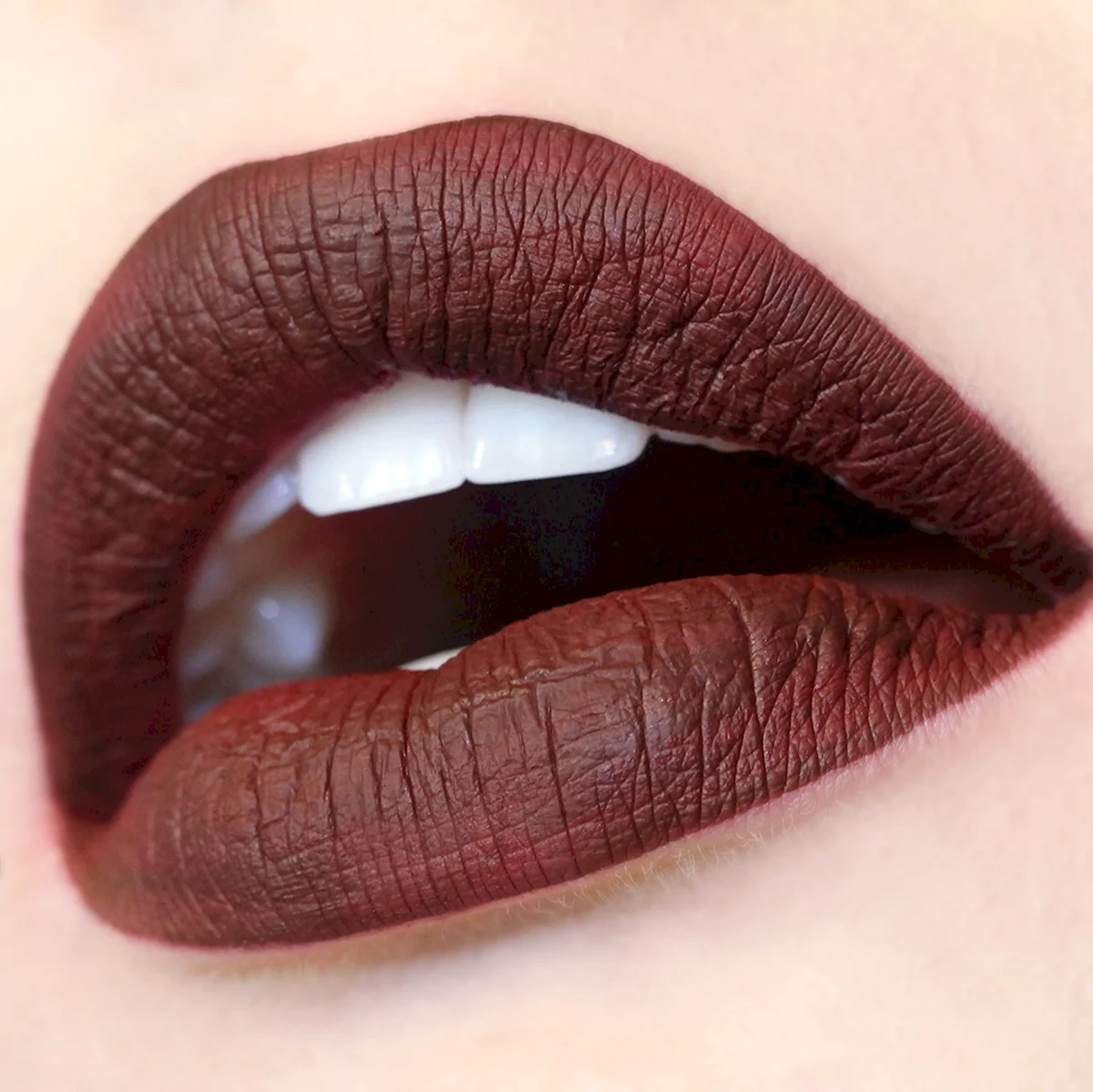 Матовая помада Colourpop
