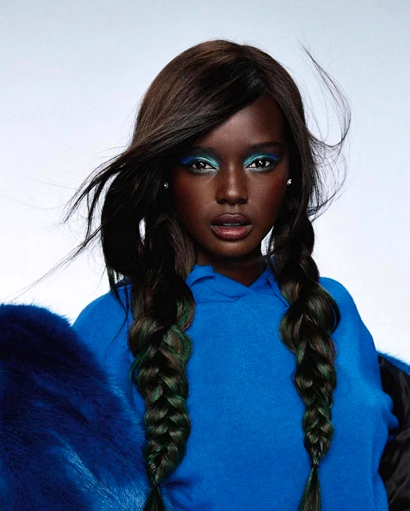 Модель даки тот Duckie thot из Южного Судана