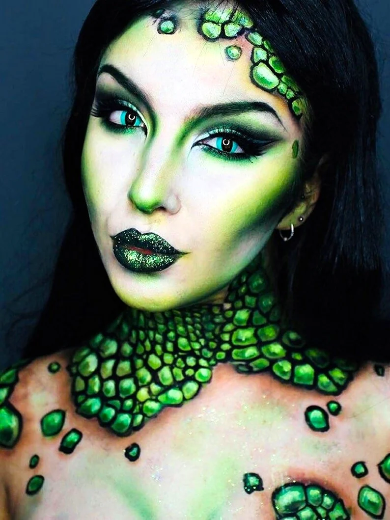 Необычный макияж
