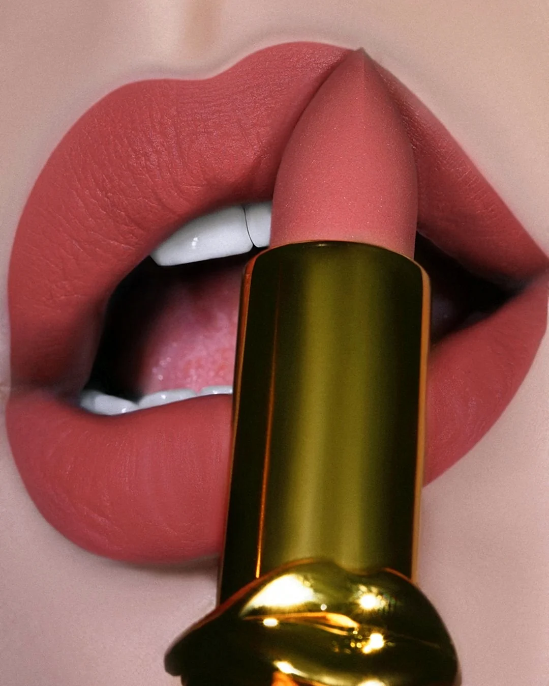 Помады Pat MCGRATH Peep show