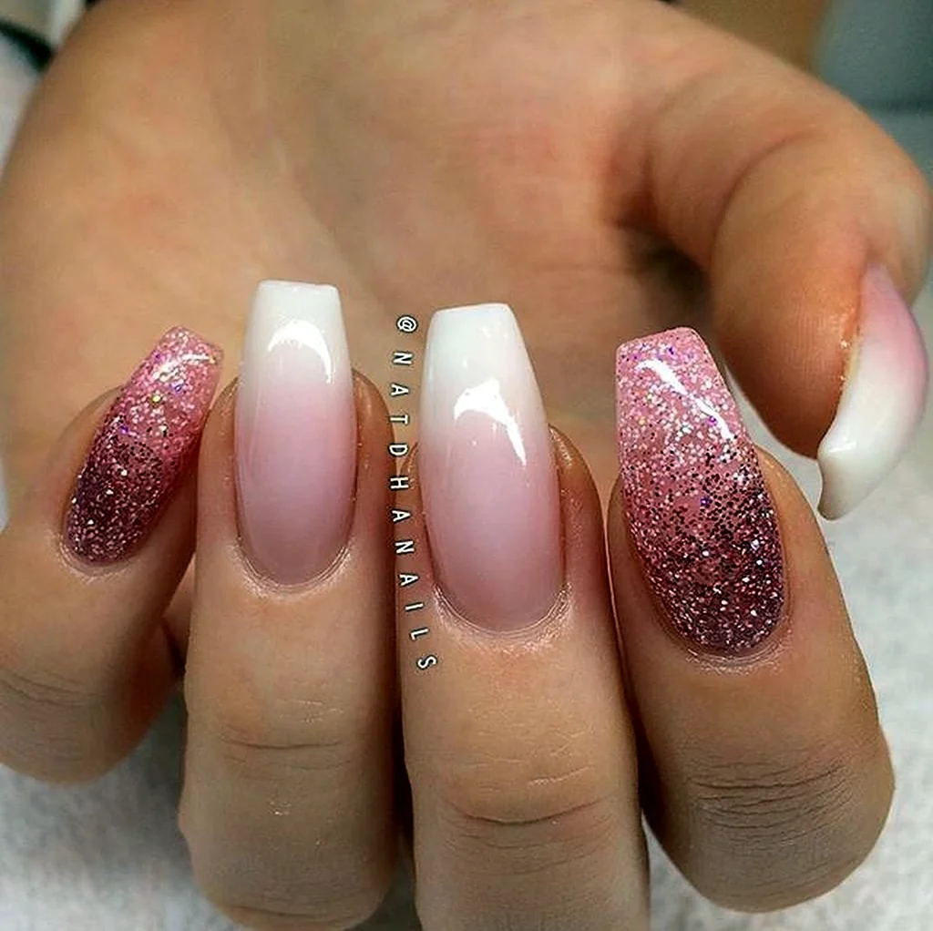 Растяжка на ногтях
