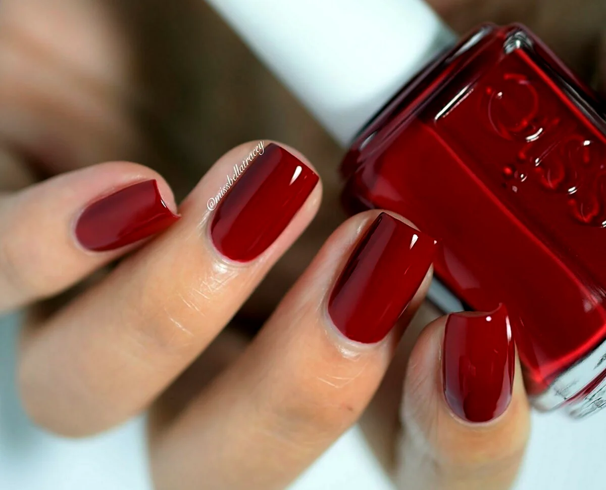 Терракотовый лак Essie