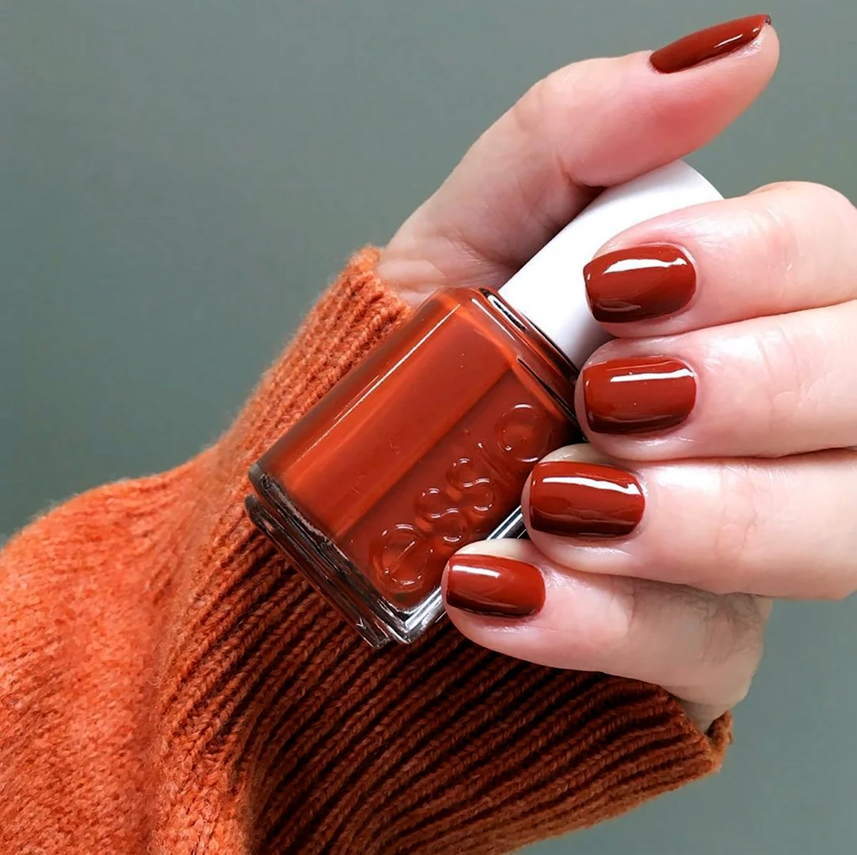 Терракотовый лак Essie