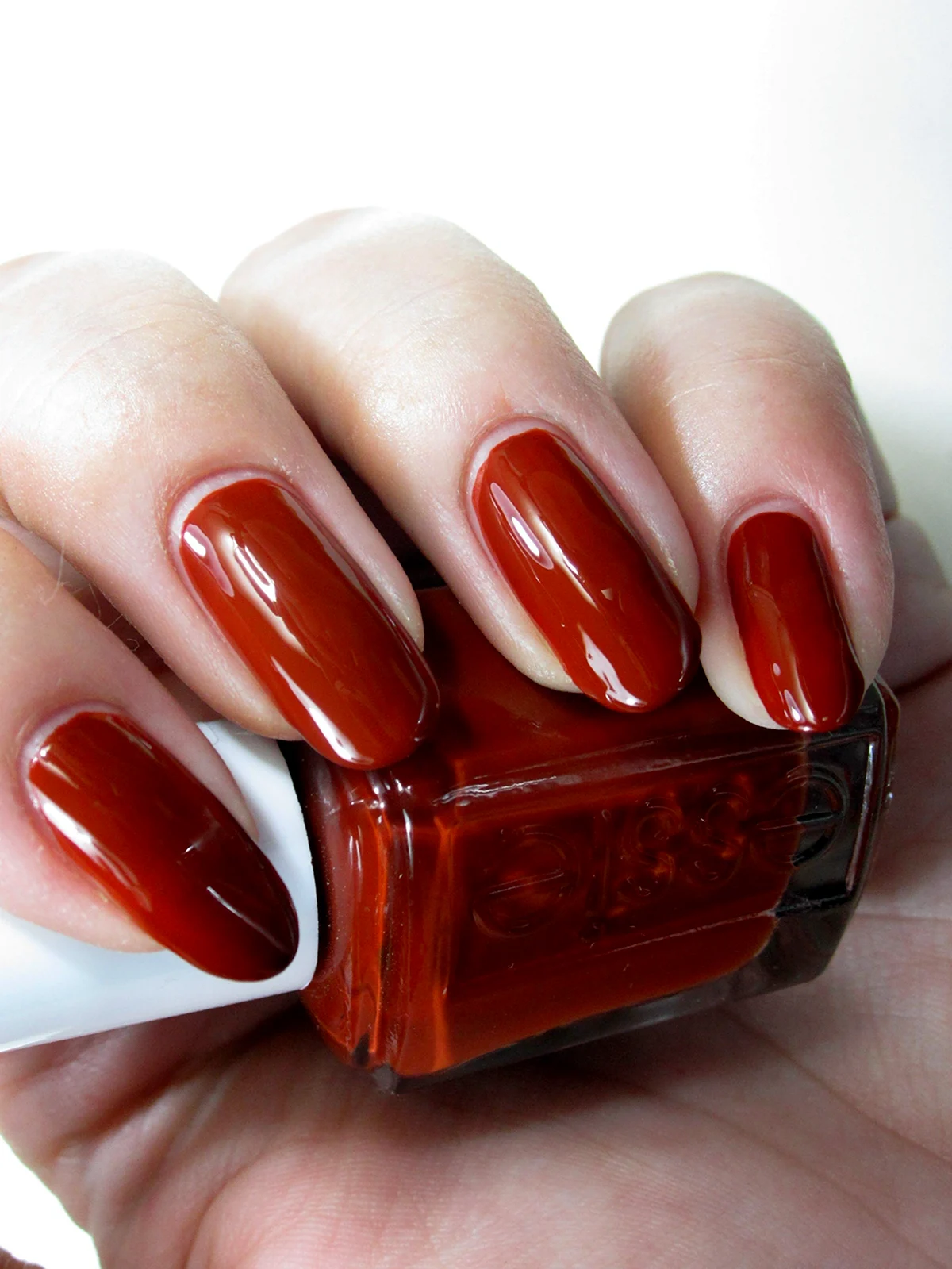 Терракотовый лак Essie