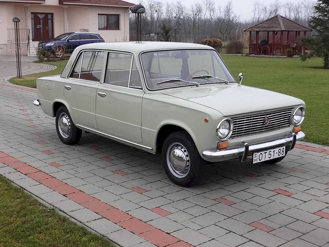 ВАЗ 2101 палевый
