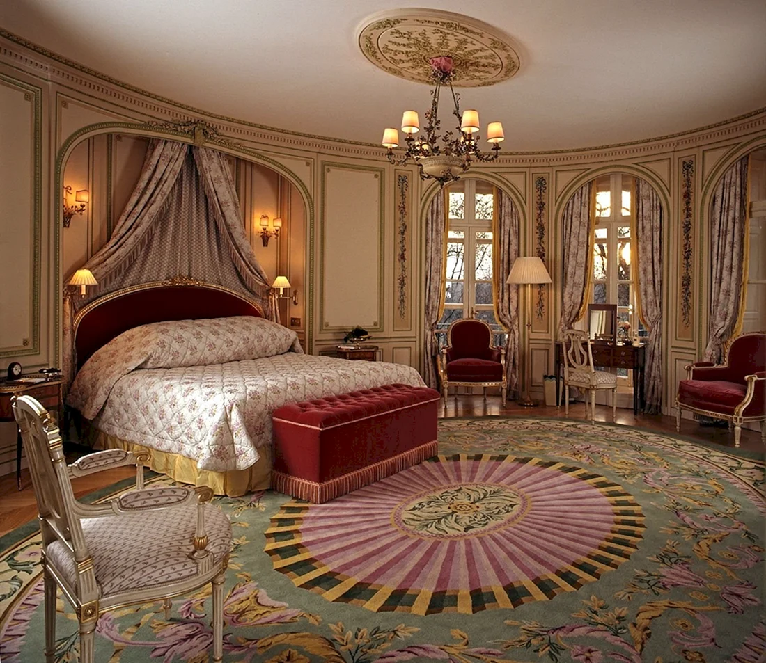 Ампир Ritz Paris