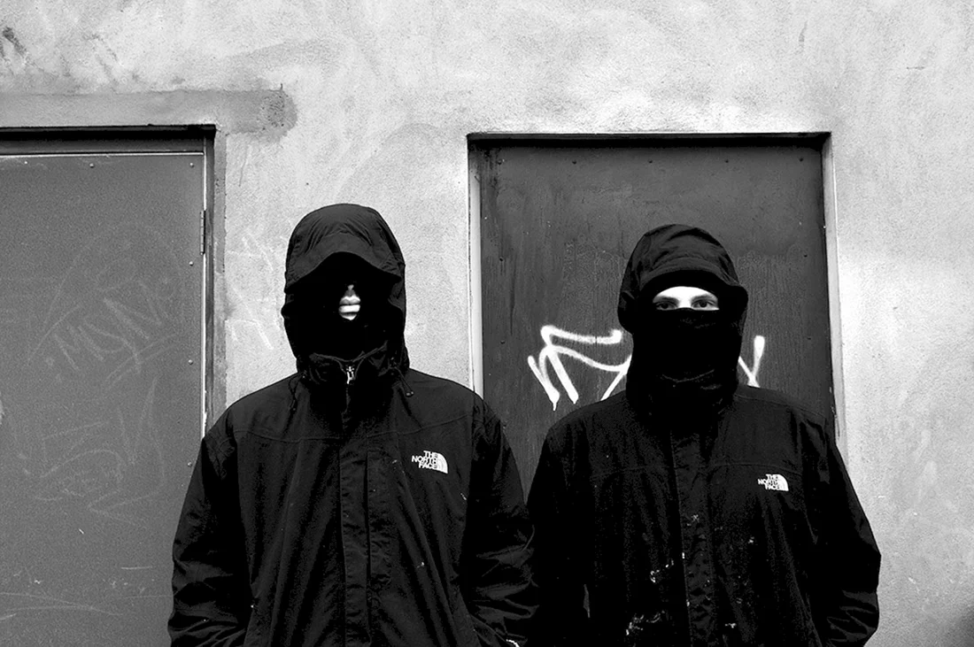 Бандиты в масках картинки