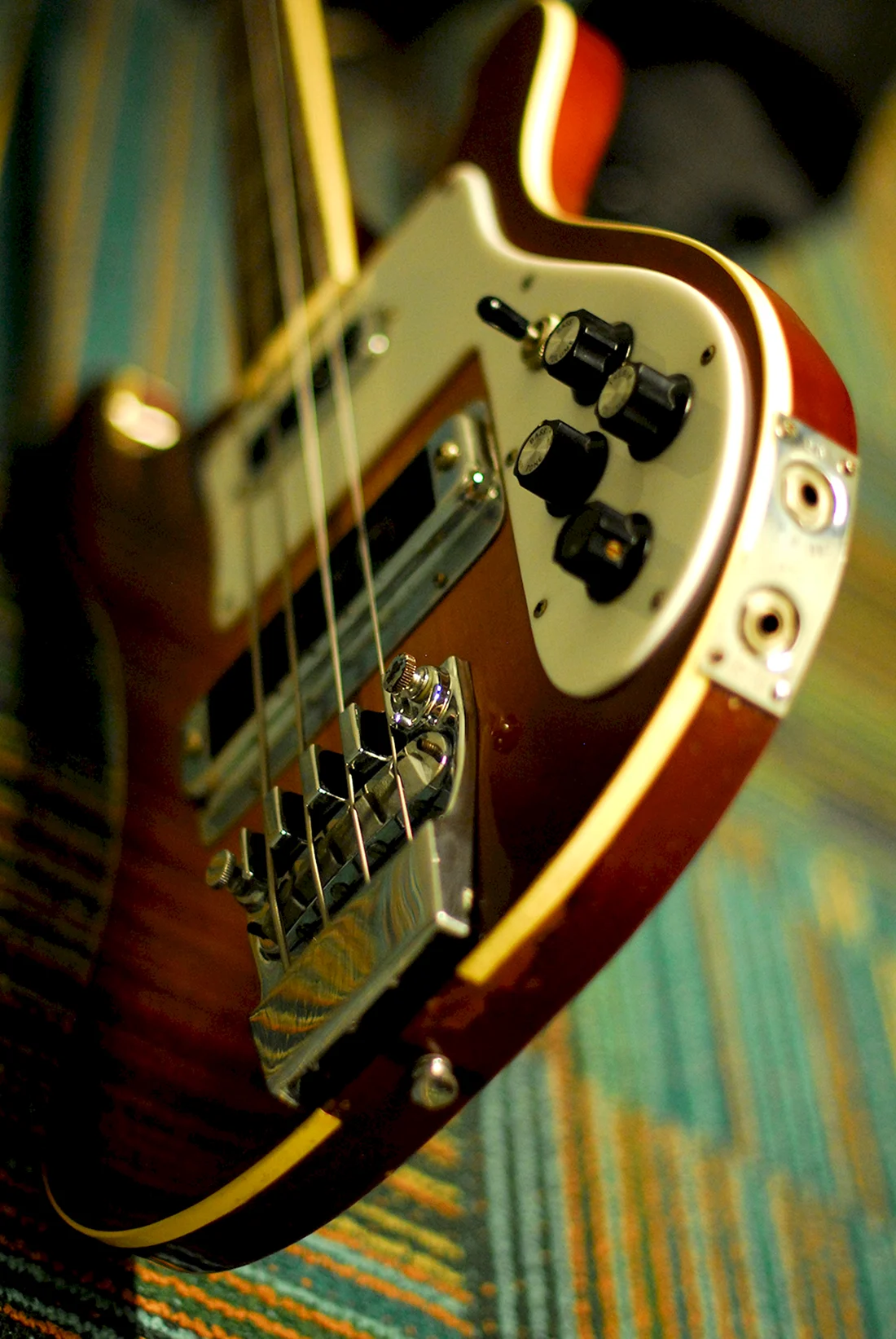 Бас Rickenbacker