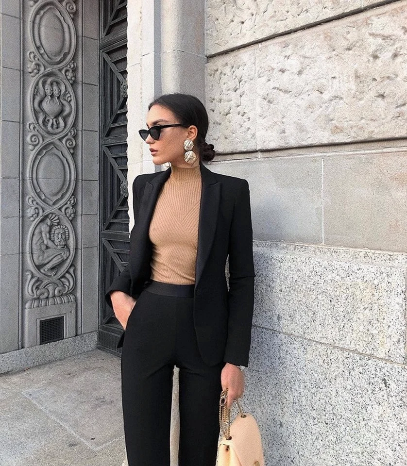Брючный костюм Balmain 2020