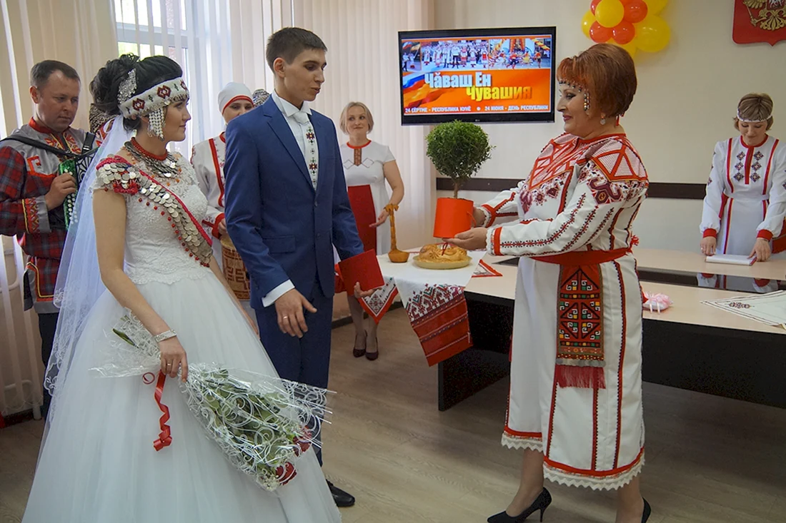 Чувашский свадебный наряд Чебоксарского района