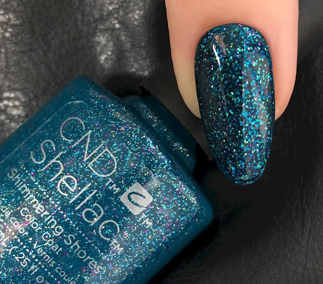 CND Shellac shimmering Shores