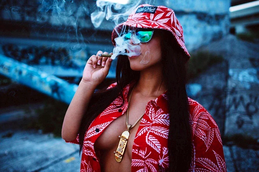 Девушки SWAG