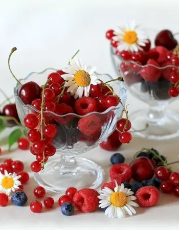 Доброе утро с фруктами и ягодами