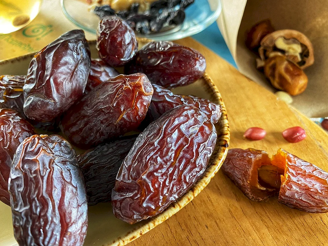 Финики Королевские Medjoul
