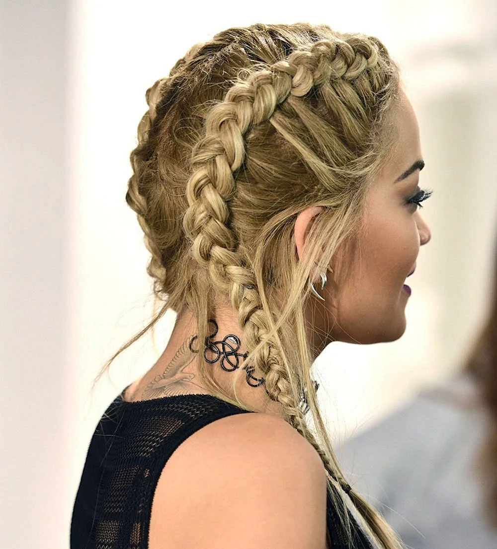 Французские косички Boxer-Braids