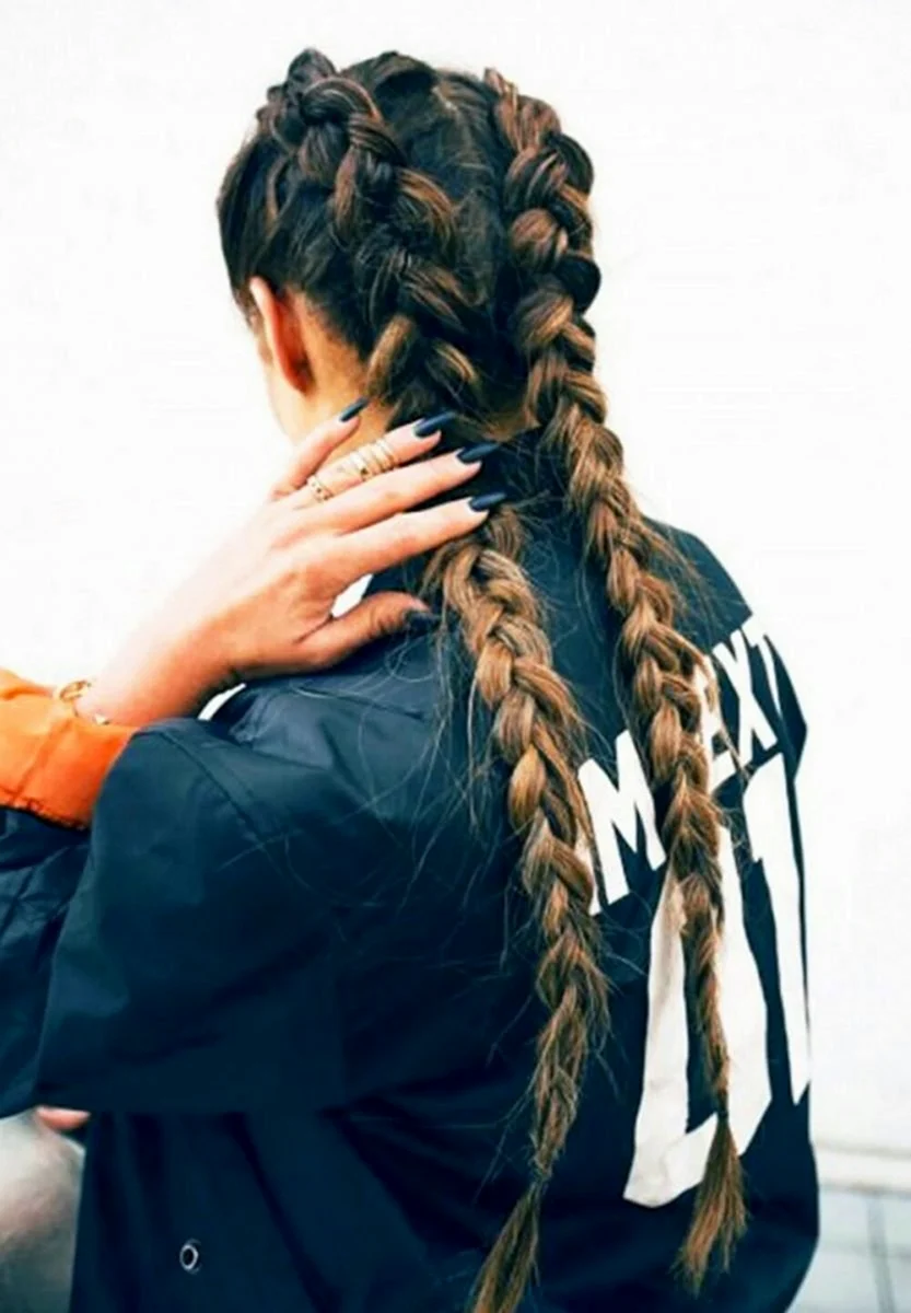 Французские косички Boxer-Braids