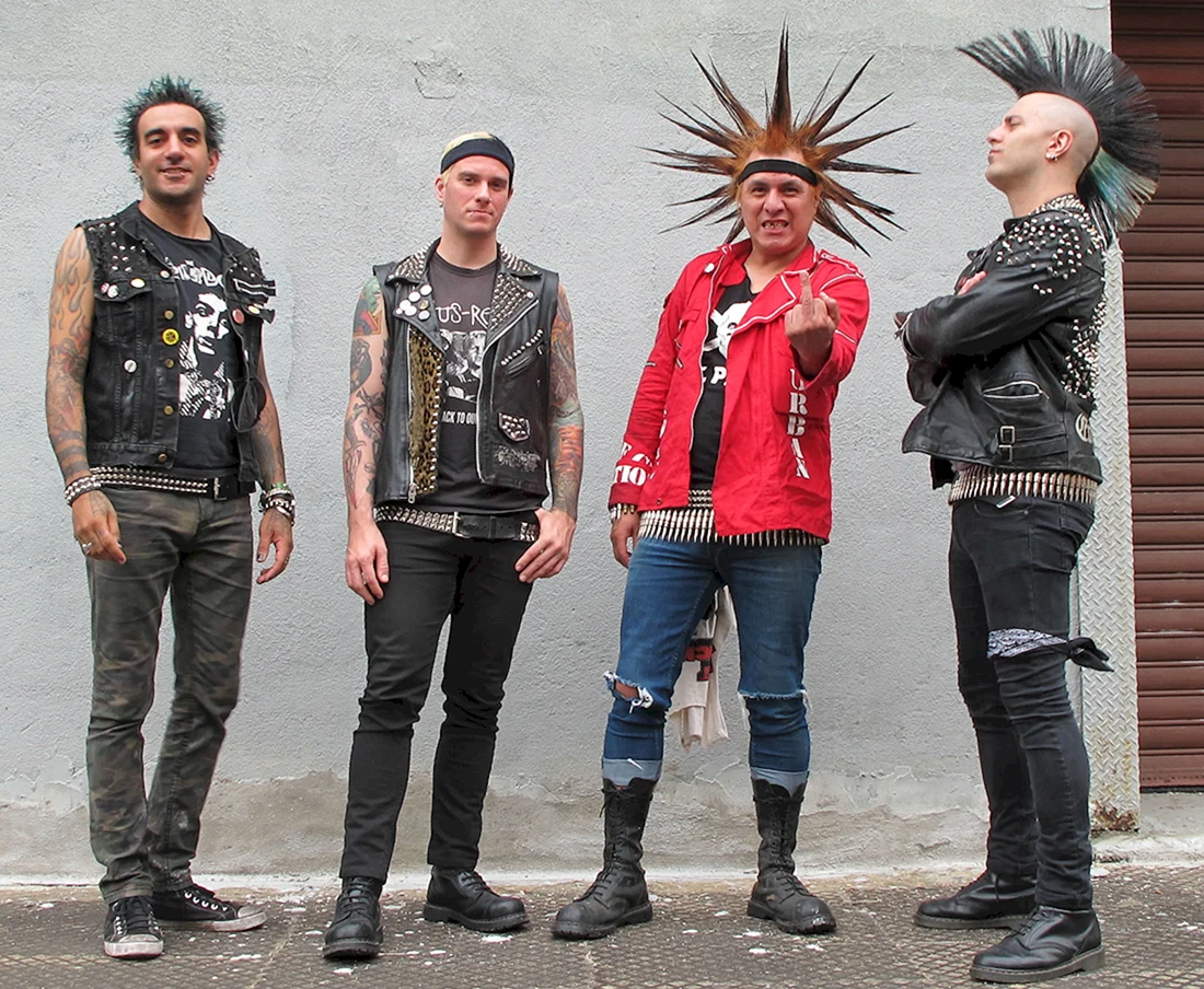 Группа the Casualties
