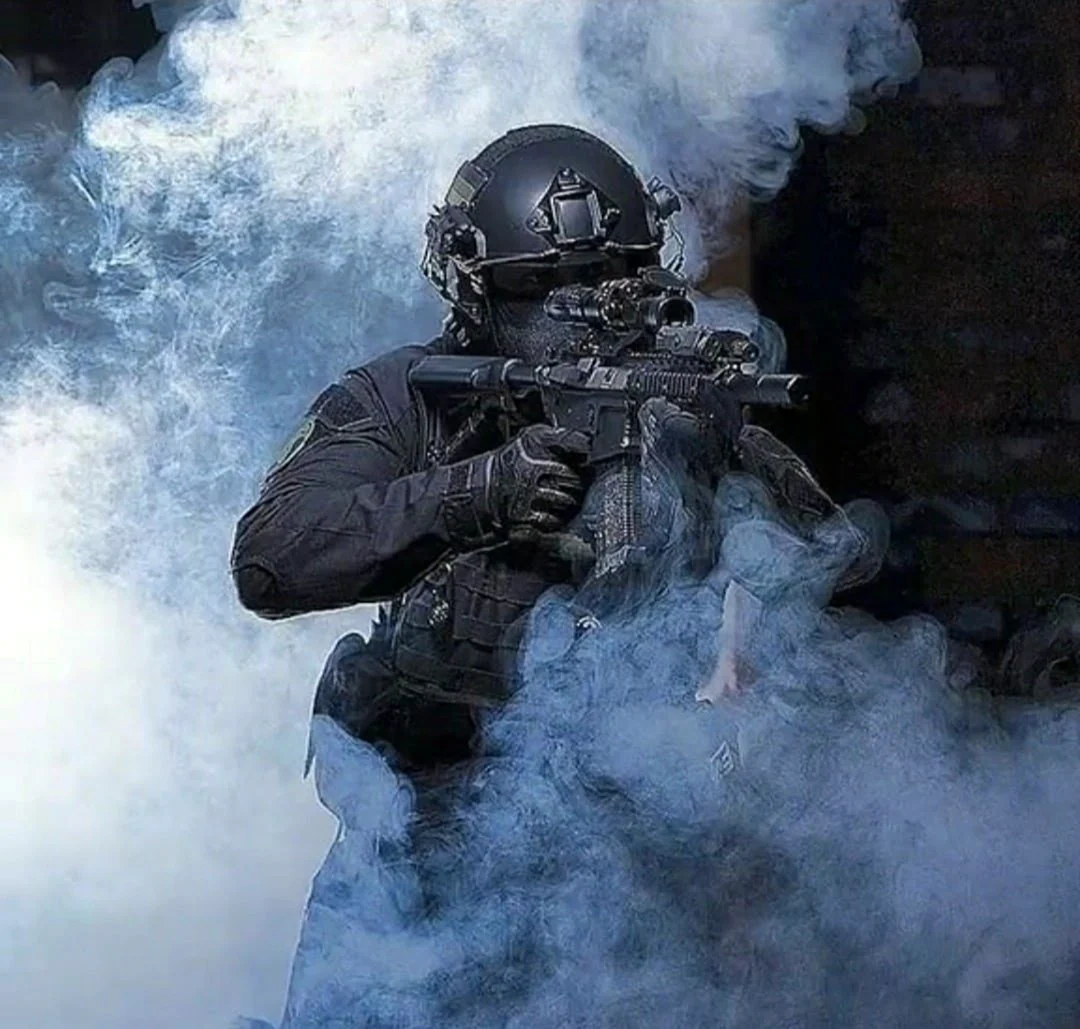 Gsg9 в противогазе