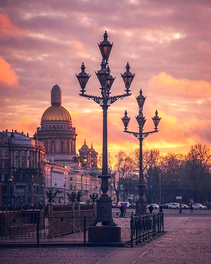 Исаакиевский собор фонарь