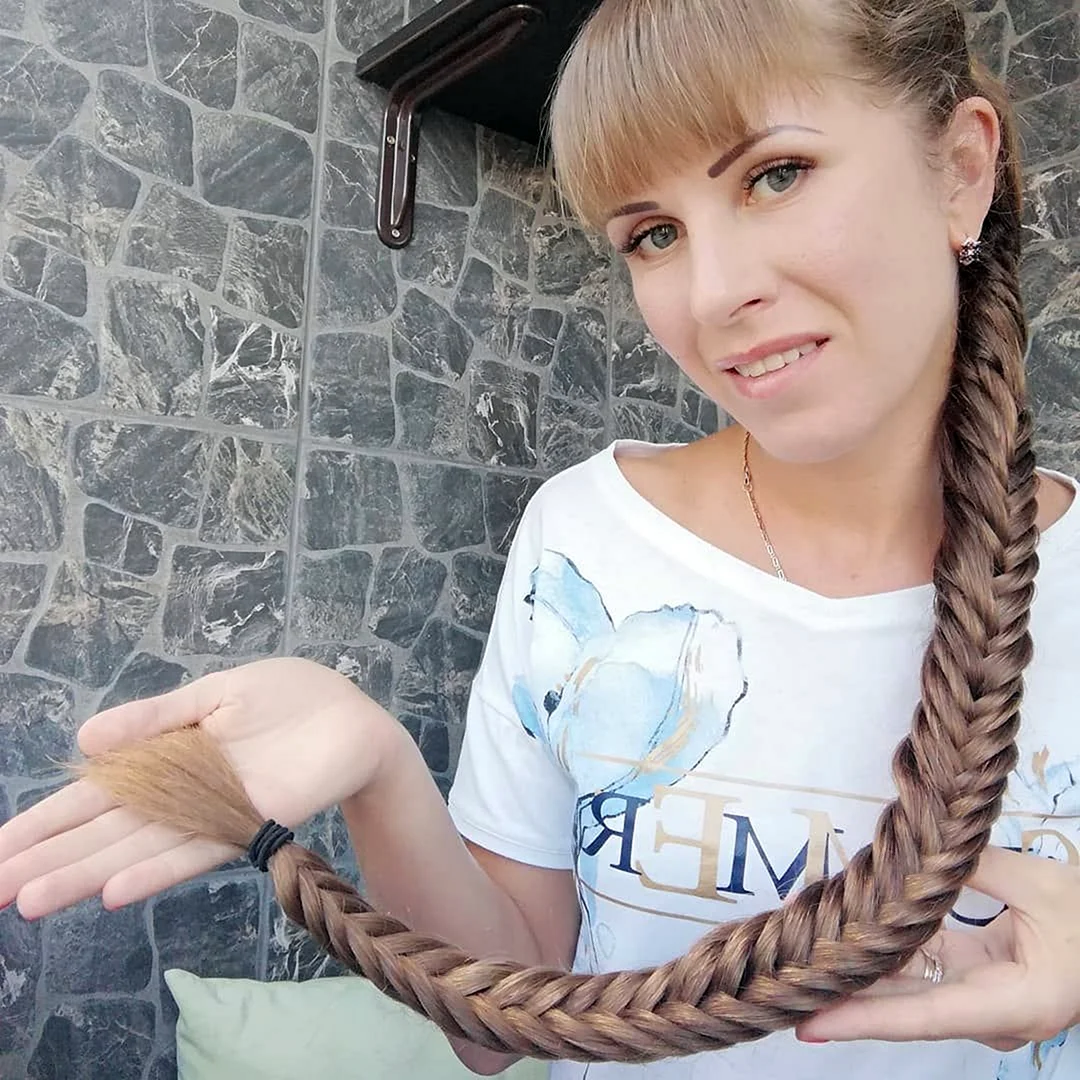 Юля гаврилина с косичками