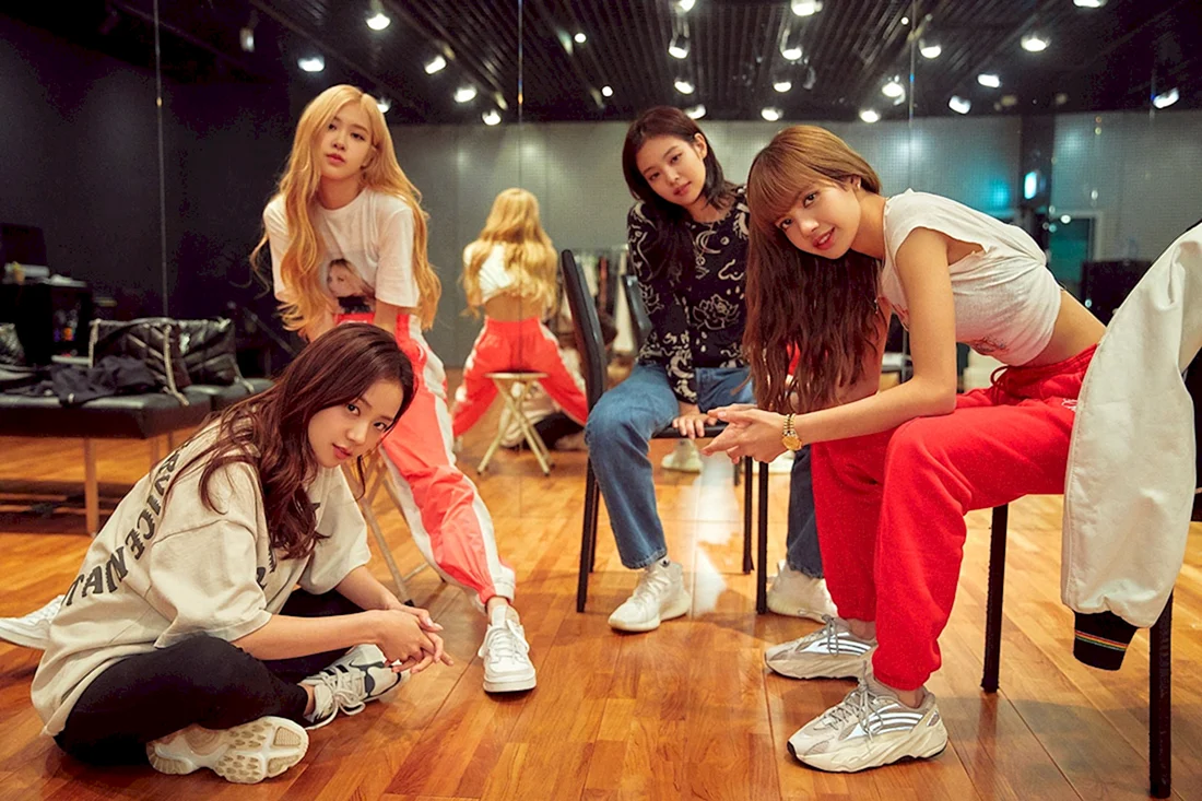 K Pop группа BLACKPINK