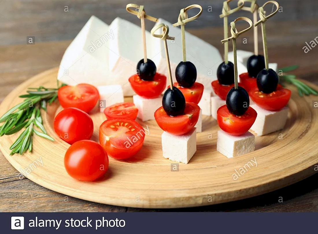 Канапе сыр помидорка черри