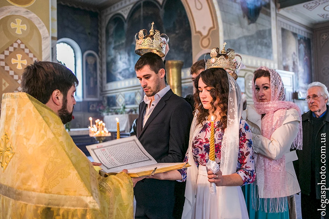 Христианская семья венчание