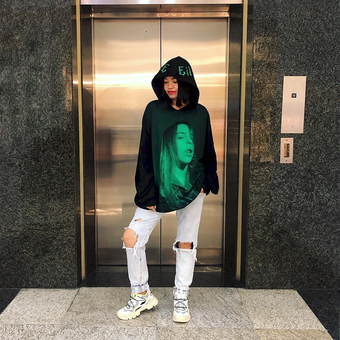 Худи Bershka Билли Айлиш