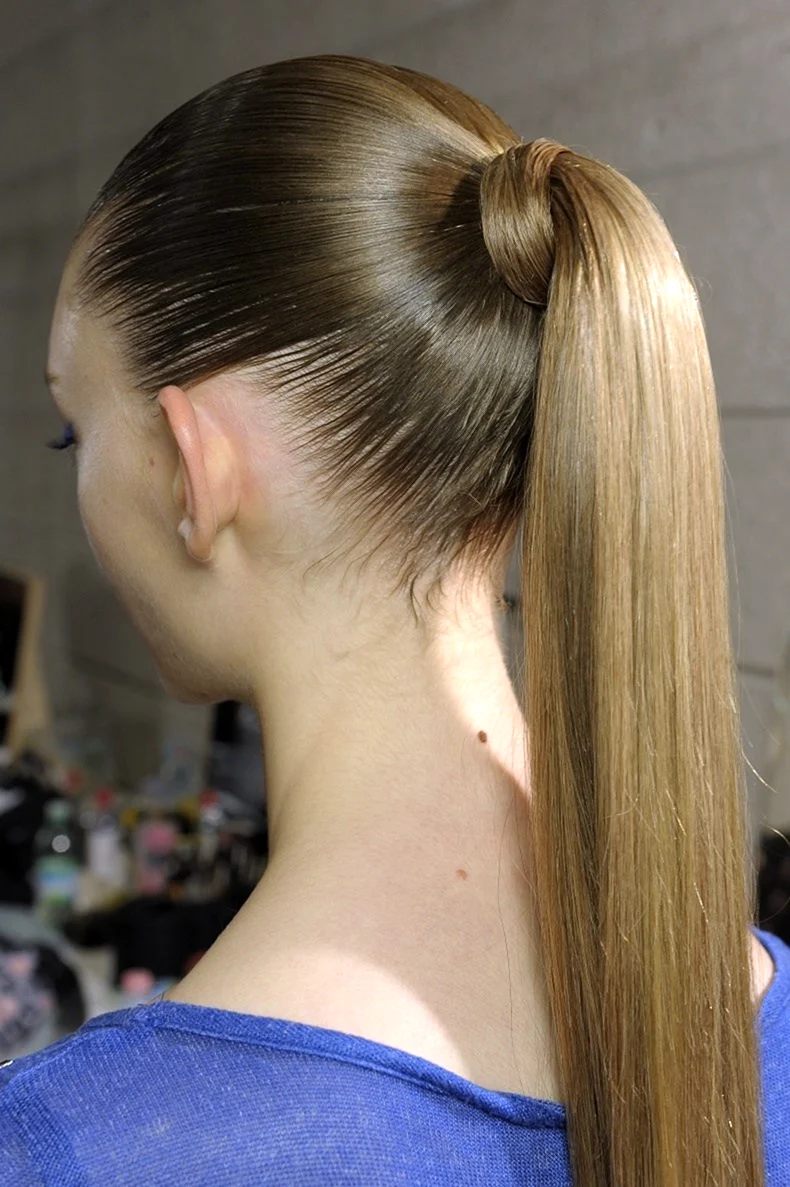 Хвост ponytail