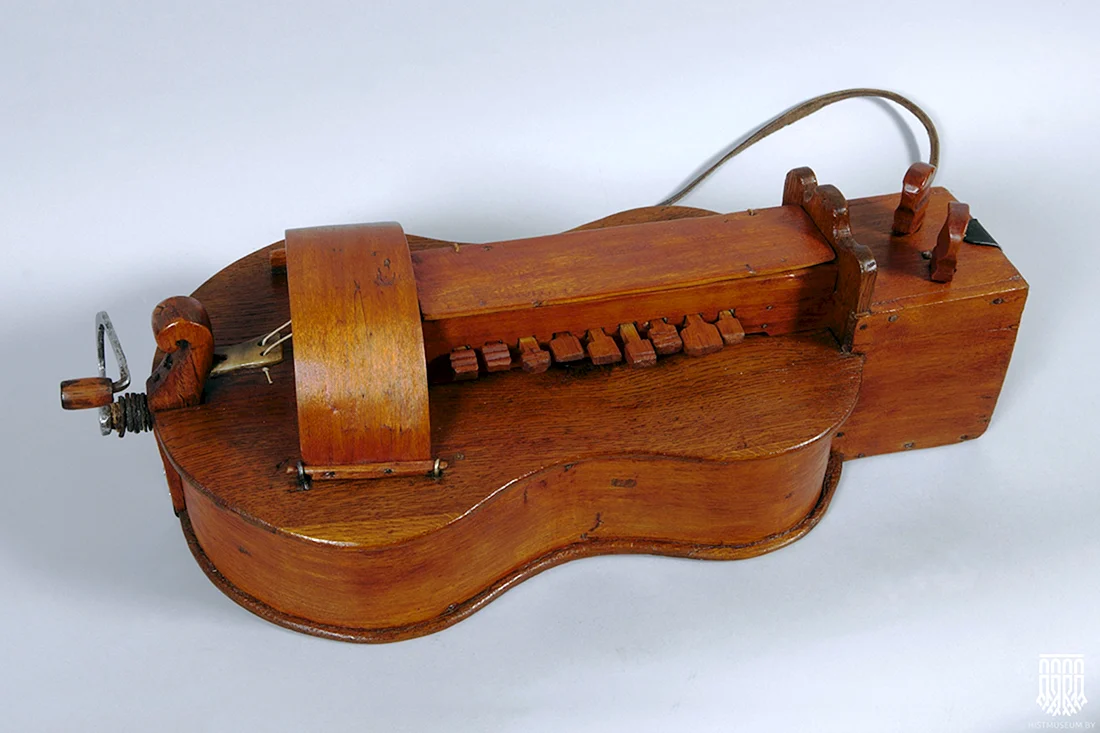 Колёсная Лира Hurdy-Gurdy