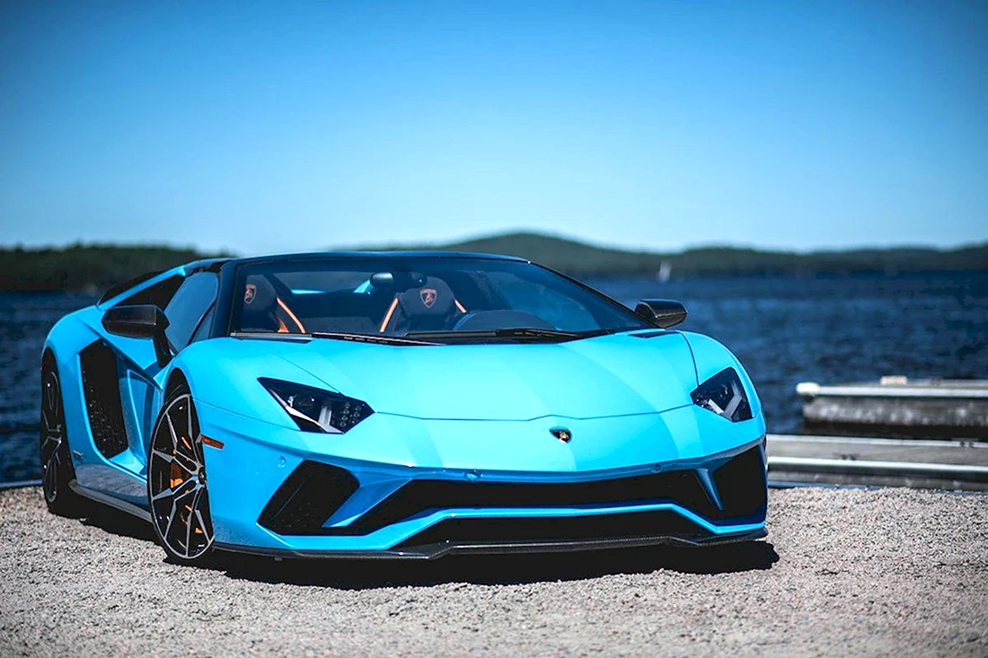 Ламборджини Авендатор