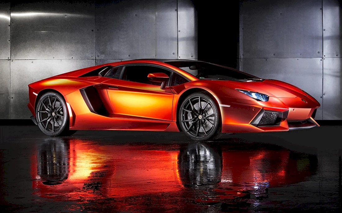 Lamborghini Orange Aventador lp700-4