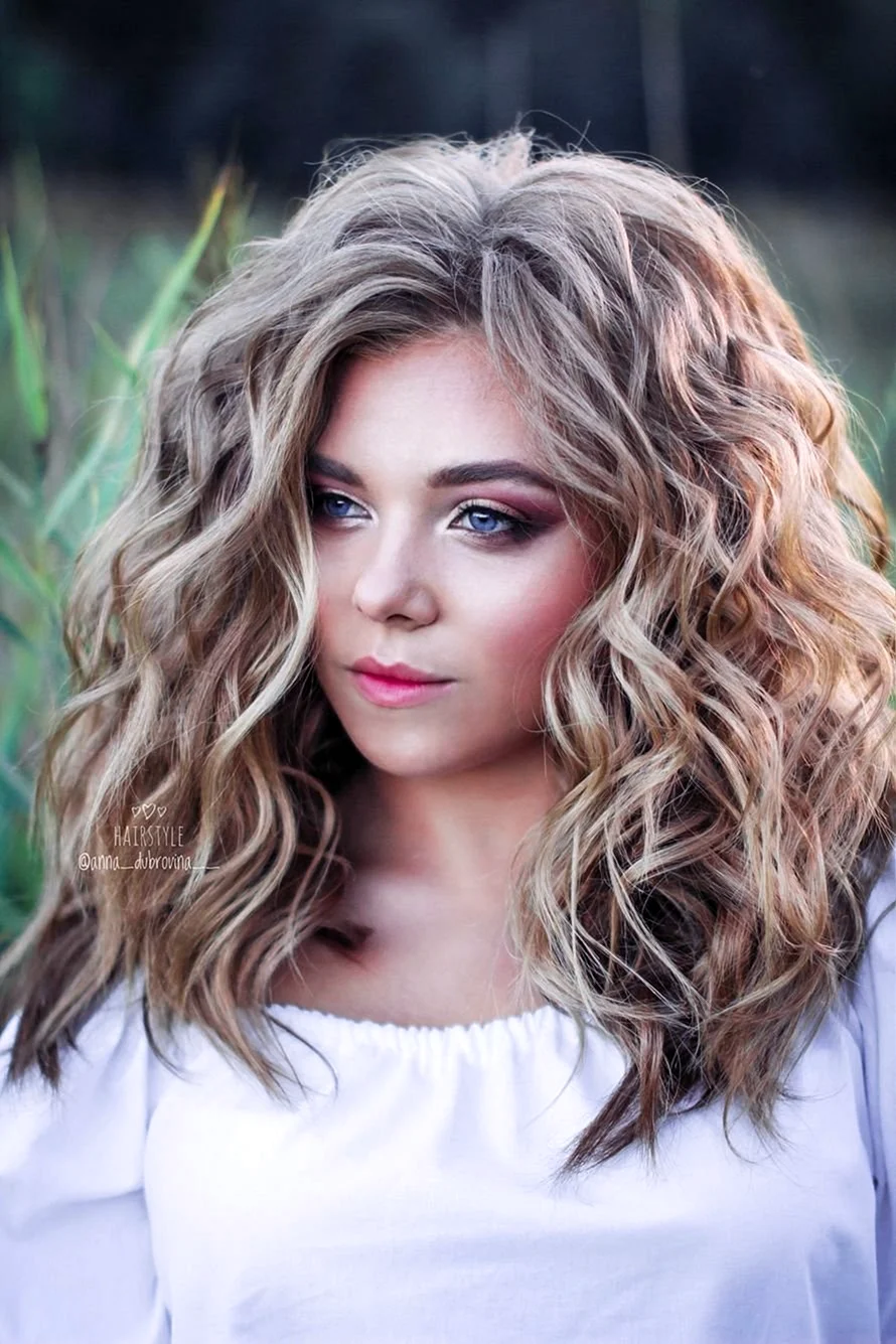 Лина кудри