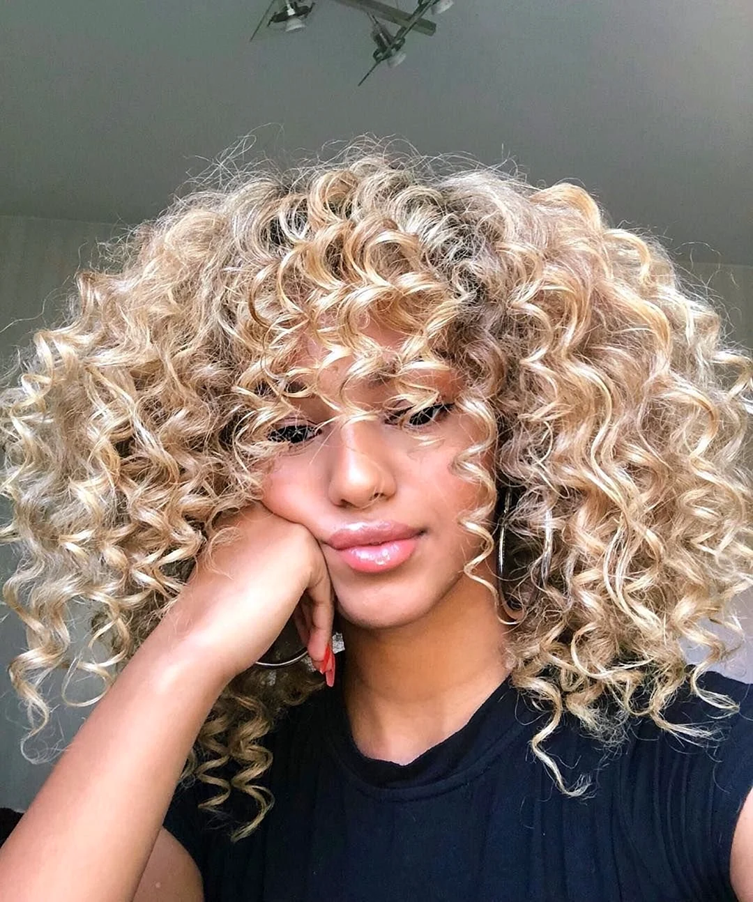 Лина кудри