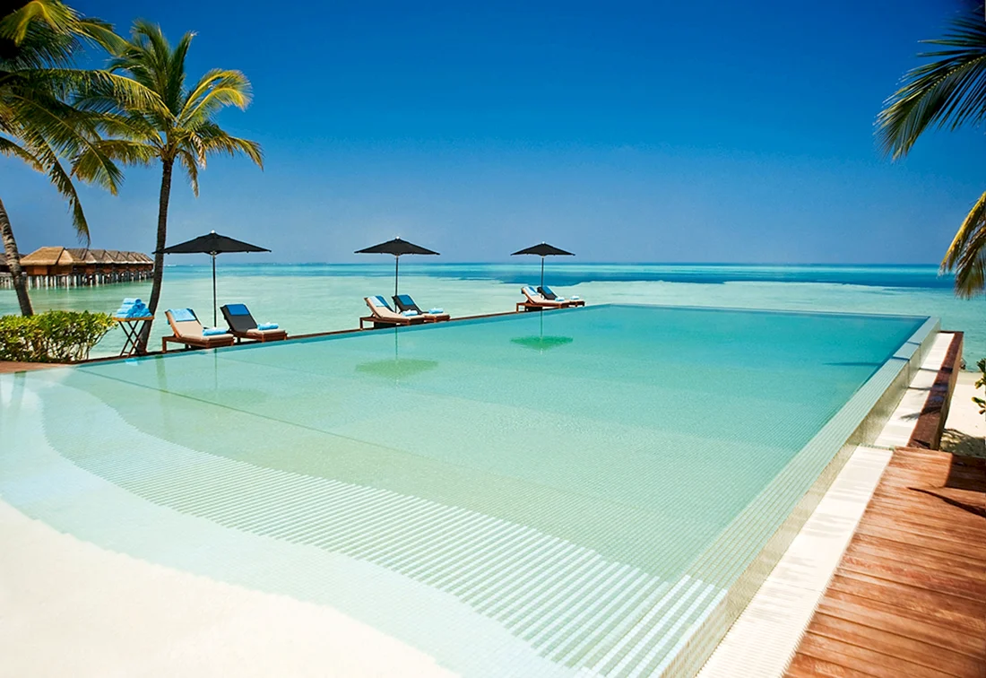 Lux South ari Atoll 5