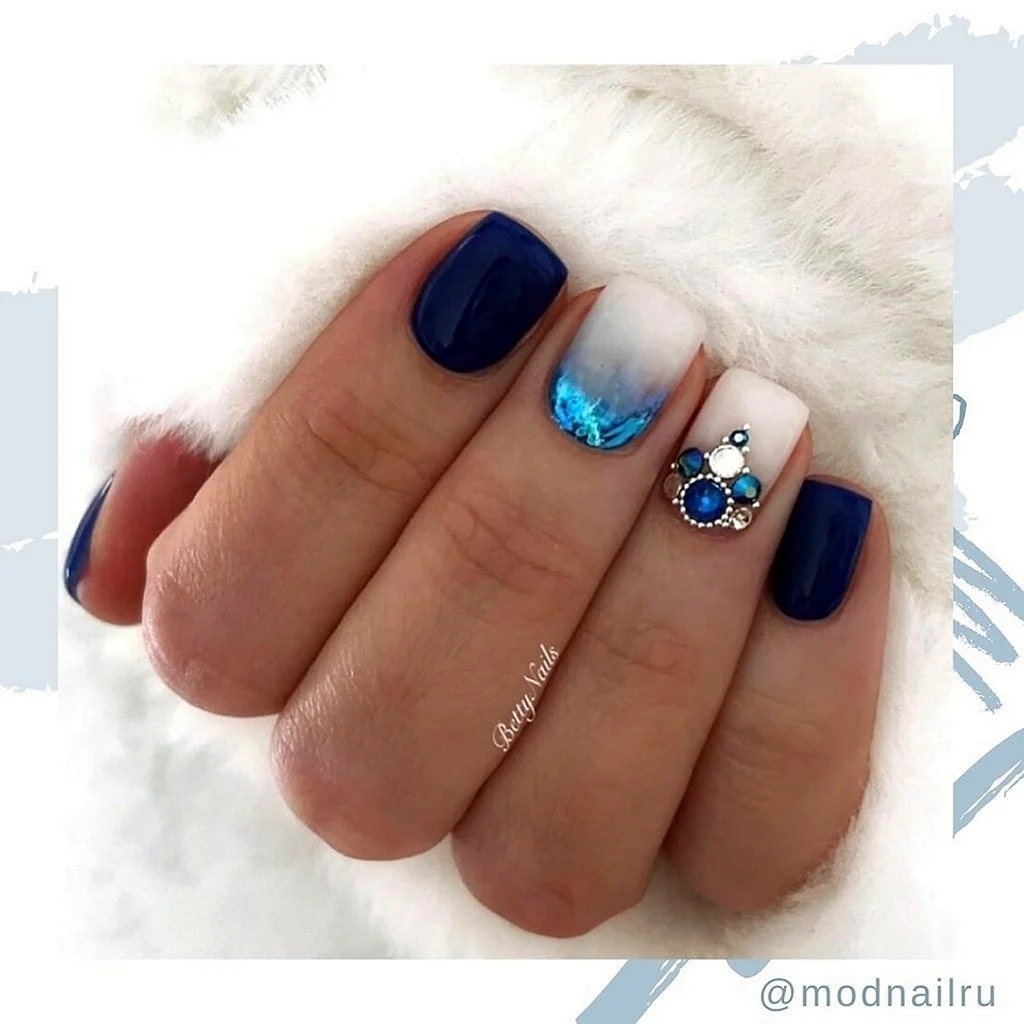 Маникюр
