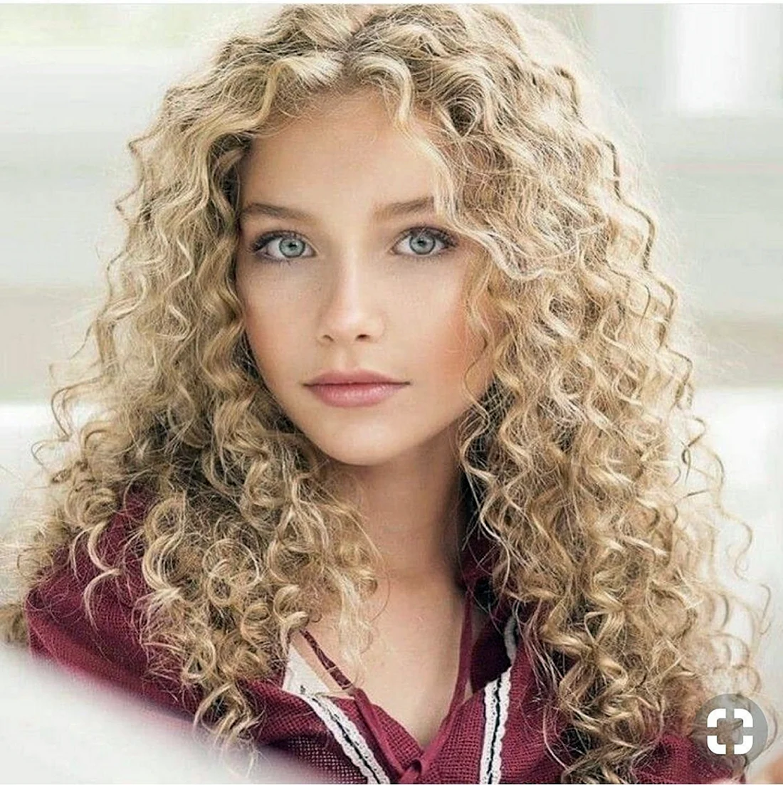 Марина кучерявая дублер